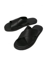 S.Oliver Klapki w kolorze czarnym rozmiar: 41. Czarne klapki S.Oliver. Za 140.53 zł.