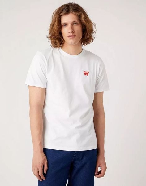 WRANGLER SIGN OFF TEE MĘSKI T-SHIRT KOSZULKA LOGO NADRUK WHITE W70MD3989 112321344. Białe t-shirty Wrangler, m, bez wzorów, bez kołnierzyka, bez ramiączek. Za 69.99 zł.