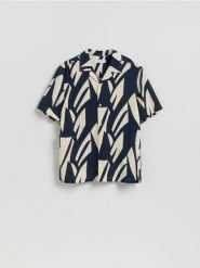 Koszula regular z dodatkiem lnu - wielobarwny. Koszule Reserved, l, bez wzorów, z wiskozy, bez kołnierzyka, bez ramiączek. Za 139.99 zł.