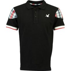 Koszulka polo w kolorze czarnym. Czarne koszulki polo sportowe marki Stone Goose, bez wzorów, z bawełny, bez kołnierzyka, bez ramiączek. W wyprzedaży za 98.95 zł.