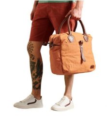 Torba sportowa Superdry Military Laptop Bag. Brązowe torby na laptopa Superdry. Za 139.49 zł.