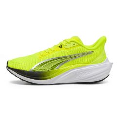 Buty do biegania PUMA Darter Pro. Żółte buty do biegania Puma, bez wzorów, bez zapięcia, do biegania. Za 289.99 zł.