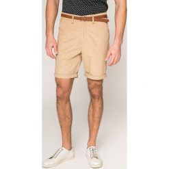 Guess Jeans - Szorty. Szorty marki Guess Jeans. W wyprzedaży za 239.90 zł.