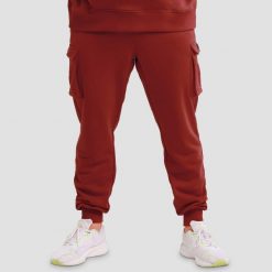 Joggery męskie fitness cargo regular Utility Red. Czerwone joggery i bojówki GYMBEAM, m, bez wzorów, z bawełny, sportowe. Za 118.90 zł.