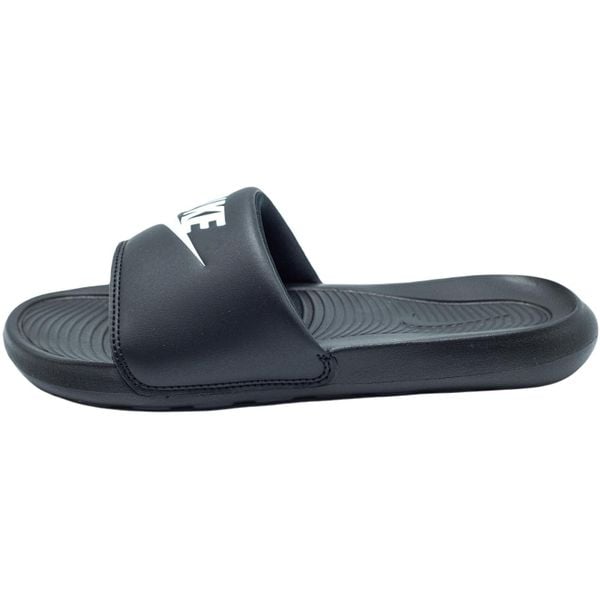 Klapki męskie Nike Victory One Lide. Czarne klapki Nike, z materiału. Za 252.00 zł.