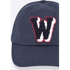 Wrangler - Czapka. Niebieskie czapki z daszkiem Wrangler, bez wzorów, z bawełny. W wyprzedaży za 59.90 zł.