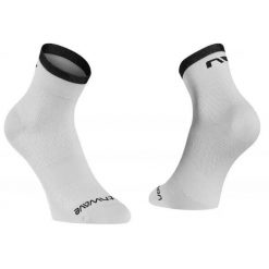 Skarpetki Northwave Origin. Białe skarpety Northwave, bez wzorów, z poliamidu. Za 62.99 zł.