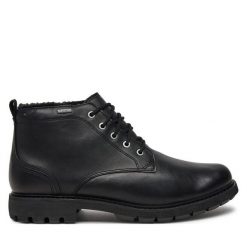 Trzewiki Clarks. Czarne botki sznurowane Clarks, bez wzorów, z gore-texu, bez obcasa, bez zapięcia. Za 719.99 zł.