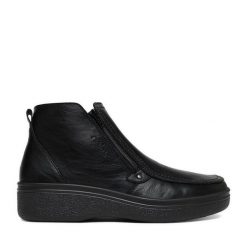 Botki Rieker. Czarne botki sznurowane Rieker, bez wzorów, bez obcasa, bez zapięcia. Za 439.99 zł.