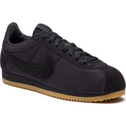 Buty NIKE - Classic Cortez Se 902801 008 Black/Black/Gum Light Brown Noir/Brun Clair Gomme/Noir. Czarne buty sportowe casual marki Nike, z materiału. W wyprzedaży za 279.00 zł.