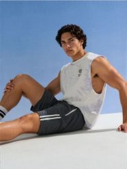 Szorty dresowe z ozdobnymi lampasami - szary. Szare krótkie spodenki sportowe Sinsay, l, bez wzorów, z dresówki. Za 49.99 zł.