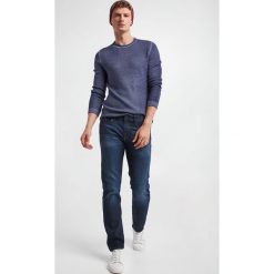 Jeansy męskie ARMANI EXCHANGE. Jeansy Armani Exchange, m. W wyprzedaży za 495.20 zł.