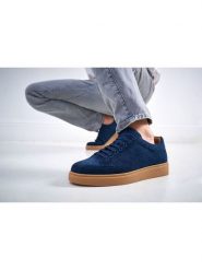 British Passport Skórzane sneakersy w kolorze granatowym rozmiar: 43. Niebieskie buty sportowe casual British Passport, bez wzorów, bez zapięcia. Za 404.99 zł.