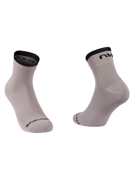 Skarpety rowerowe NORTHWAVE Origin Sock. Zielone skarpety Northwave, bez wzorów. Za 33.00 zł.