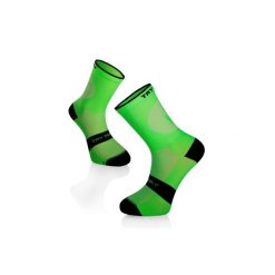 Skarpety rowerowe SKARPETKI ROWEROWE LEKKIE Fluo Green. Zielone skarpety TRY TO FLY, bez wzorów. W wyprzedaży za 58.09 zł.