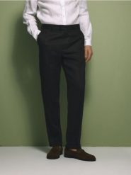 Lniane spodnie garniturowe - ciemnobrązowy. Brązowe garnitury Reserved, bez wzorów, z tkaniny. Za 199.99 zł.