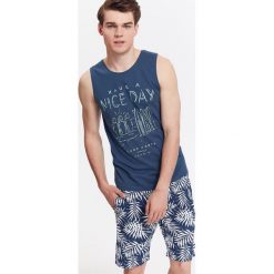 T-SHIRT MĘSKI BEZ RĘKAWÓW Z NADRUKIEM. Bezrękawniki TOP SECRET. W wyprzedaży za 9.99 zł.