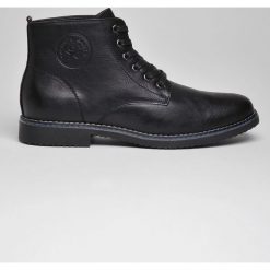 PÓŁBUTY MĘSKIE. Eleganckie półbuty marki TOP SECRET. W wyprzedaży za 79.99 zł.