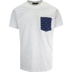 T-shirt Męski, Jasny Szary z Kieszonką, Krótki Rękaw, U-neck, BAWEŁNA, Męski -KINGS. Szare bluzki z długim rękawem Kings, m, bez wzorów, z bawełny, bez kołnierzyka, bez ramiączek. Za 69.00 zł.