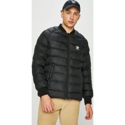 Adidas Originals - Kurtka dwustronna. Kurtki marki adidas Originals. W wyprzedaży za 399.90 zł.