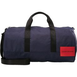 Calvin Klein Jeans SPORT ESSENTIAL DUFFLE Torba weekendowa blue. Torby sportowe marki Calvin Klein Jeans. Za 419.00 zł.
