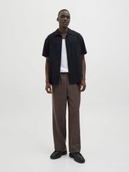 Jack & Jones Koszula - Regular fit - w kolorze czarnym rozmiar: L. Czarne koszule Jack & Jones, l, bez wzorów, z bawełny, bez kołnierzyka, bez ramiączek. Za 97.28 zł.