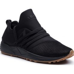Sneakersy ARKK COPENHAGEN - Raven Nubuck S-E15 Vibram ML1420-0099-M Black Gum. Czarne buty sportowe casual ARKK Copenhagen, bez wzorów, z materiału, bez zapięcia. W wyprzedaży za 469.00 zł.