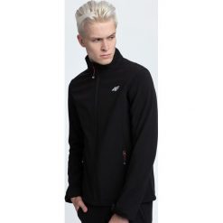 Softshell męski SFM001 - głęboka czerń. Kurtki softshell marki 4F. W wyprzedaży za 199.99 zł.