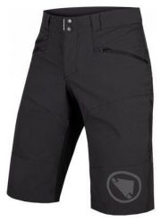 Szorty Endura SingleTrack II. Czarne spodenki rowerowe ENDURA, l, bez wzorów, z materiału, rowerowe. Za 329.99 zł.