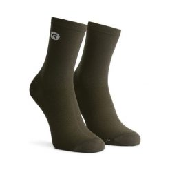 Skarpetki sportowe unisex Rogelli Distance. Czarne skarpetki sportowe Rogelli, bez wzorów. Za 71.00 zł.