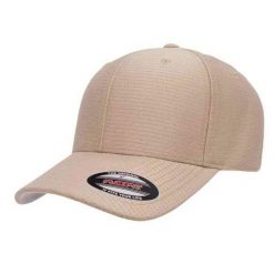 Trykotowa Czapka Z Daszkiem Cool & Dry Calocks. Zielone czapki z daszkiem FLEXFIT, bez wzorów, z materiału. Za 91.99 zł.