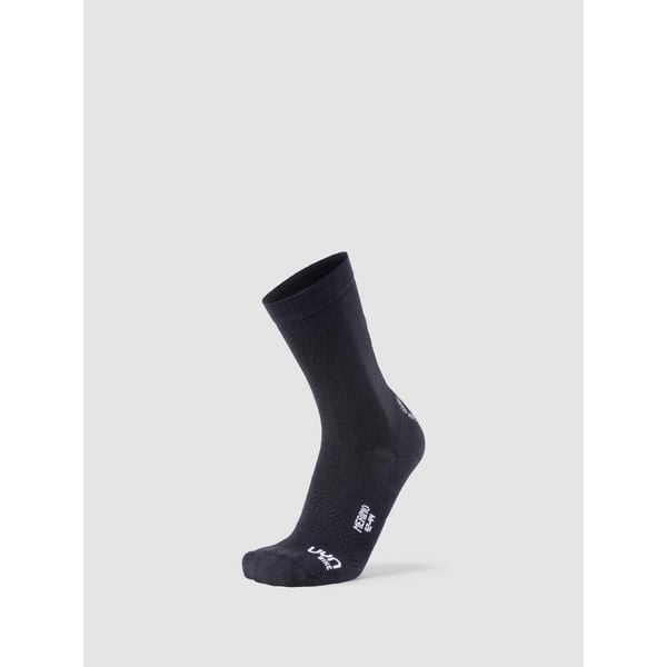 Skarpety UYN Merino Socks Black White. Czarne skarpety UYN, bez wzorów. Za 79.99 zł.