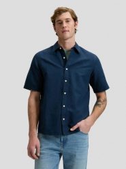 MESKA KOSZULA LEE SS SHIRT RIVET NAVY 112376564. Niebieskie koszule Lee, m, bez wzorów, bez kołnierzyka, bez ramiączek. Za 99.99 zł.