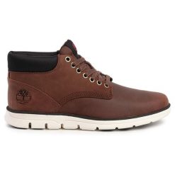 Trzewiki Timberland. Brązowe botki sznurowane Timberland, bez wzorów, bez obcasa, bez zapięcia. Za 749.99 zł.