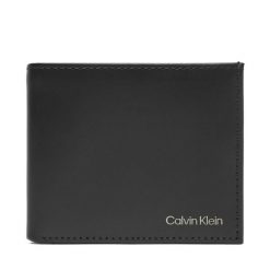 Portfel męski Calvin Klein. Czarne portfele CALVIN KLEIN, bez wzorów. Za 349.99 zł.