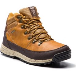 Trekkingi BIG STAR - BB174189 Camel. Buty trekkingowe marki Dr. Martens. W wyprzedaży za 149.00 zł.