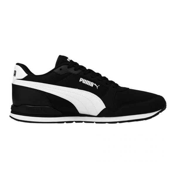 Męskie Buty Sportowe St Runner V3 Mesh. Białe buty trekkingowe Puma, bez wzorów, z meshu, bez zapięcia. Za 366.99 zł.