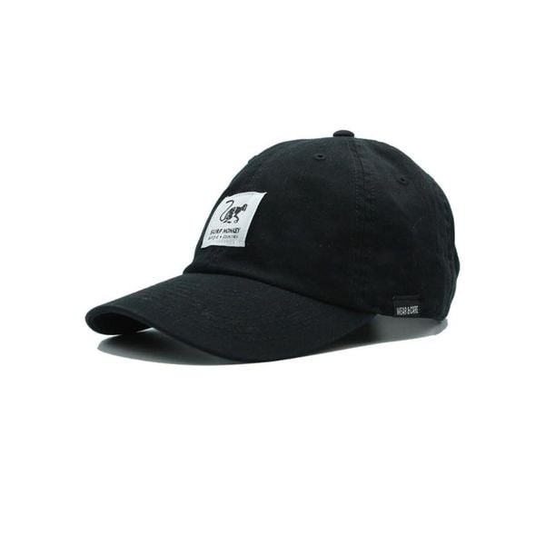 Czapka bejsbolowa - Bawełna organiczna - Niestrukturalna (Czarny). Czarne czapki z daszkiem SURF MONKEY, bez wzorów, z bawełny. Za 179.95 zł.