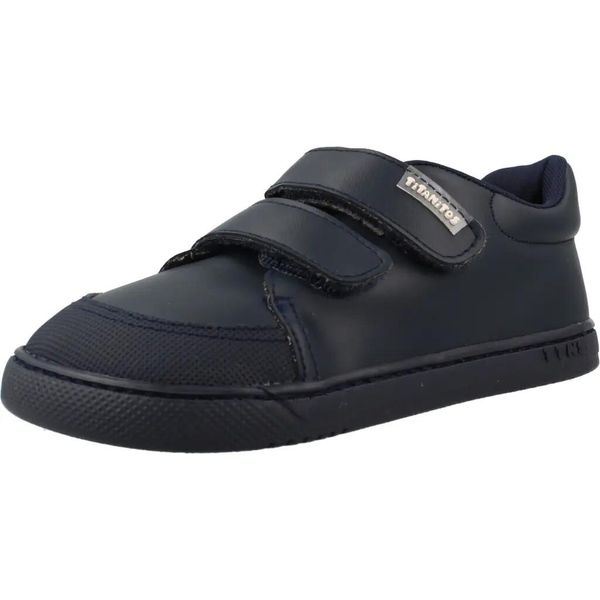 Buty TITANITOS L540 IVAN DEPORTIVO TIRA ADHESIVA I Niebieski. Niebieskie buty turystyczne TITANITOS, bez wzorów, ze skóry, bez zapięcia, na fitness i siłownię. Za 225.99 zł.