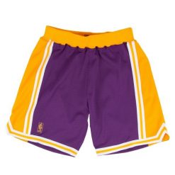 Krótka Los Angeles Lakers NBA Authentic Road 96-97. Fioletowe szorty Mitchell & Ness, bez wzorów, sportowe. Za 736.50 zł.