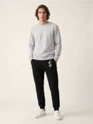 Bluza crewneck basic z domieszką bawełny - szary. Szare bluzy bez kaptura Sinsay, l, bez wzorów, z bawełny, bez kaptura. Za 29.99 zł.