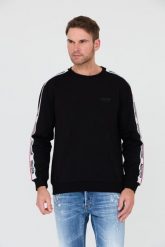 MOSCHINO Czarna męska bluza z lampasami, Rozmiar M. Czarne bluzy MOSCHINO, l, bez wzorów, bez kaptura. W wyprzedaży za 599.99 zł.