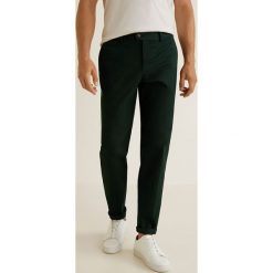 Mango Man - Spodnie Berlin3. Spodnie materiałowe marki Mango Man. W wyprzedaży za 59.90 zł.