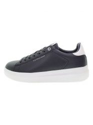 U.S. Polo Assn. Sneakersy w kolorze granatowo-białym rozmiar: 42. Białe buty sportowe casual U.S. Polo Assn., bez wzorów, bez zapięcia. Za 208.99 zł.