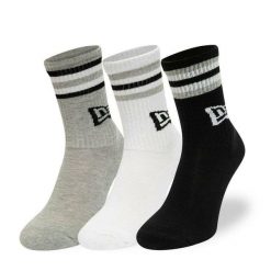Skarpetki retro New Era Stripe. Białe skarpety New Era, bez wzorów, z bawełny. Za 107.50 zł.