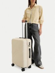 Reebok Walizka średnia CEO-RBK-WAL-025-M Beżowy. Brązowe walizki Reebok, bez wzorów, średnie. Za 319.99 zł.