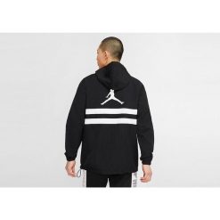 Kurtka męska nike air jordan jumpman logo jacket black. Czarne kurtki do biegania Nike, m, bez wzorów, bez kaptura, do biegania. Za 329.00 zł.