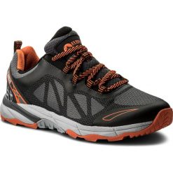 Trekkingi ELBRUS - Saratos Dark Grey/Black/Orange. Czarne trekkingi ELBRUS, bez wzorów, z materiału, bez zapięcia. W wyprzedaży za 219.00 zł.