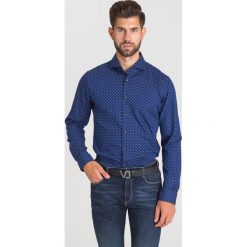 GRANATOWA KOSZULA JOOP! COLLECTION W KROPKI. Niebieskie koszule Joop! Collection, m, bez wzorów, z bawełny, bez kołnierzyka, bez ramiączek. Za 224.50 zł.
