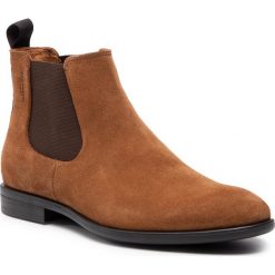 Sztyblety VAGABOND - Harvey 4463-040-27 Cognac. Sztyblety marki Vagabond. W wyprzedaży za 419.00 zł.